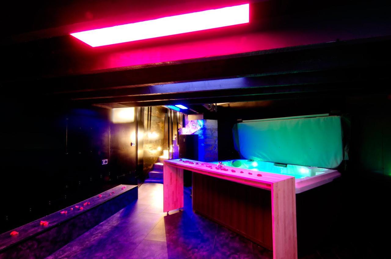 Mieuxqualhotel jacuzzi privatif La retro Bordeaux Extérieur photo